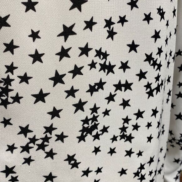 Promesa White & Black Star Button Down Long Sleeve Top Size Large - Picture 4 of 8